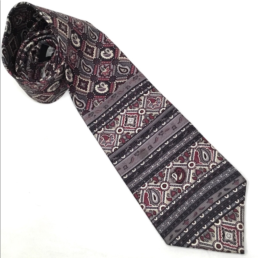 💎Vintage Paisley And Diamond Necktie Brown Black 100% Italian SIlk Made In USA